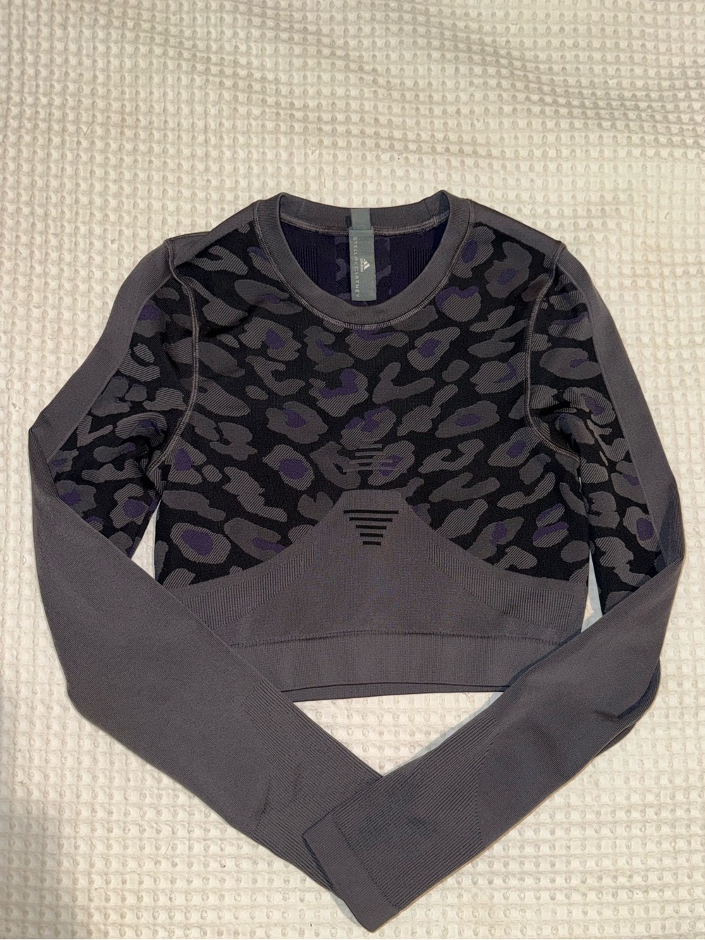 2/$20 - Stella McCartney adidas Long-Sleeve Crop Top